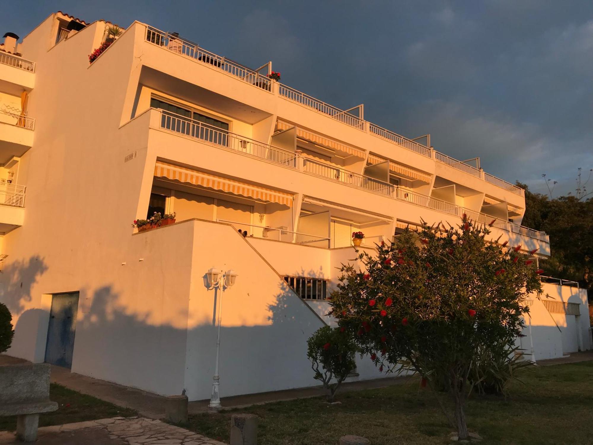 Apartamento Con Piscina - Tossa - Magnificas Vistas Al Mar Girona Eksteriør bilde