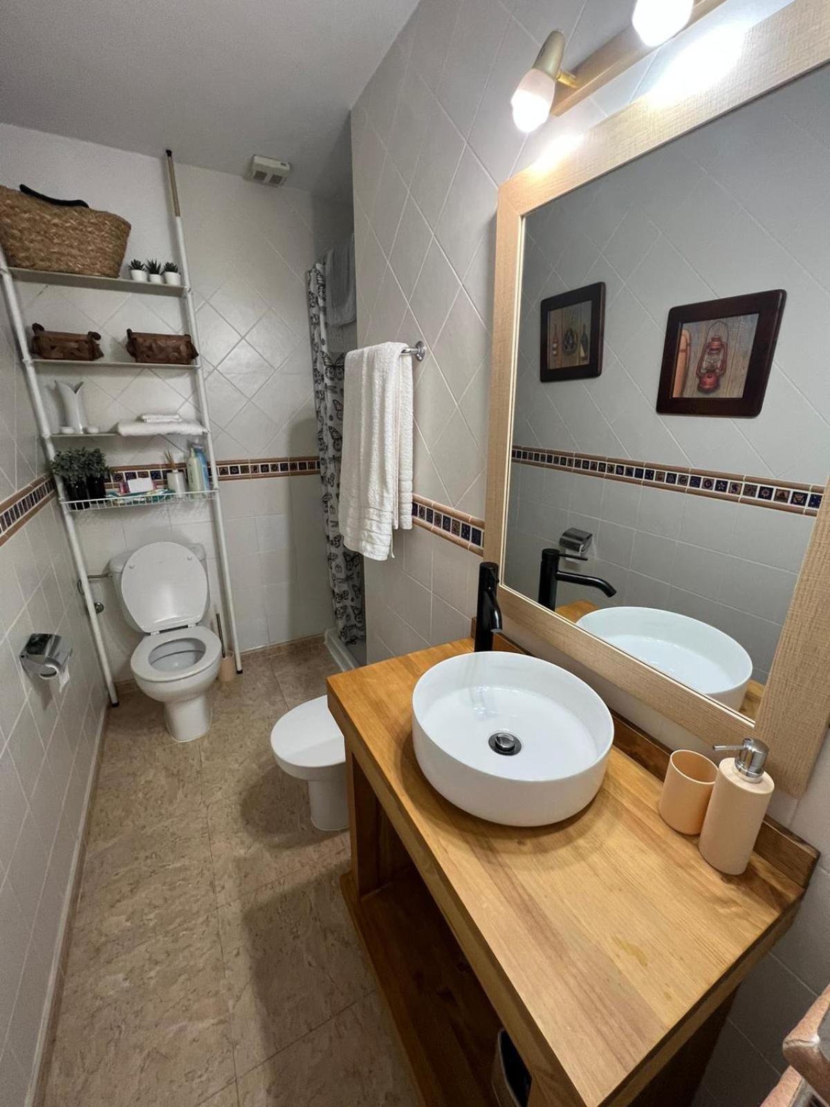 Apartamento Con Piscina - Tossa - Magnificas Vistas Al Mar Girona Eksteriør bilde